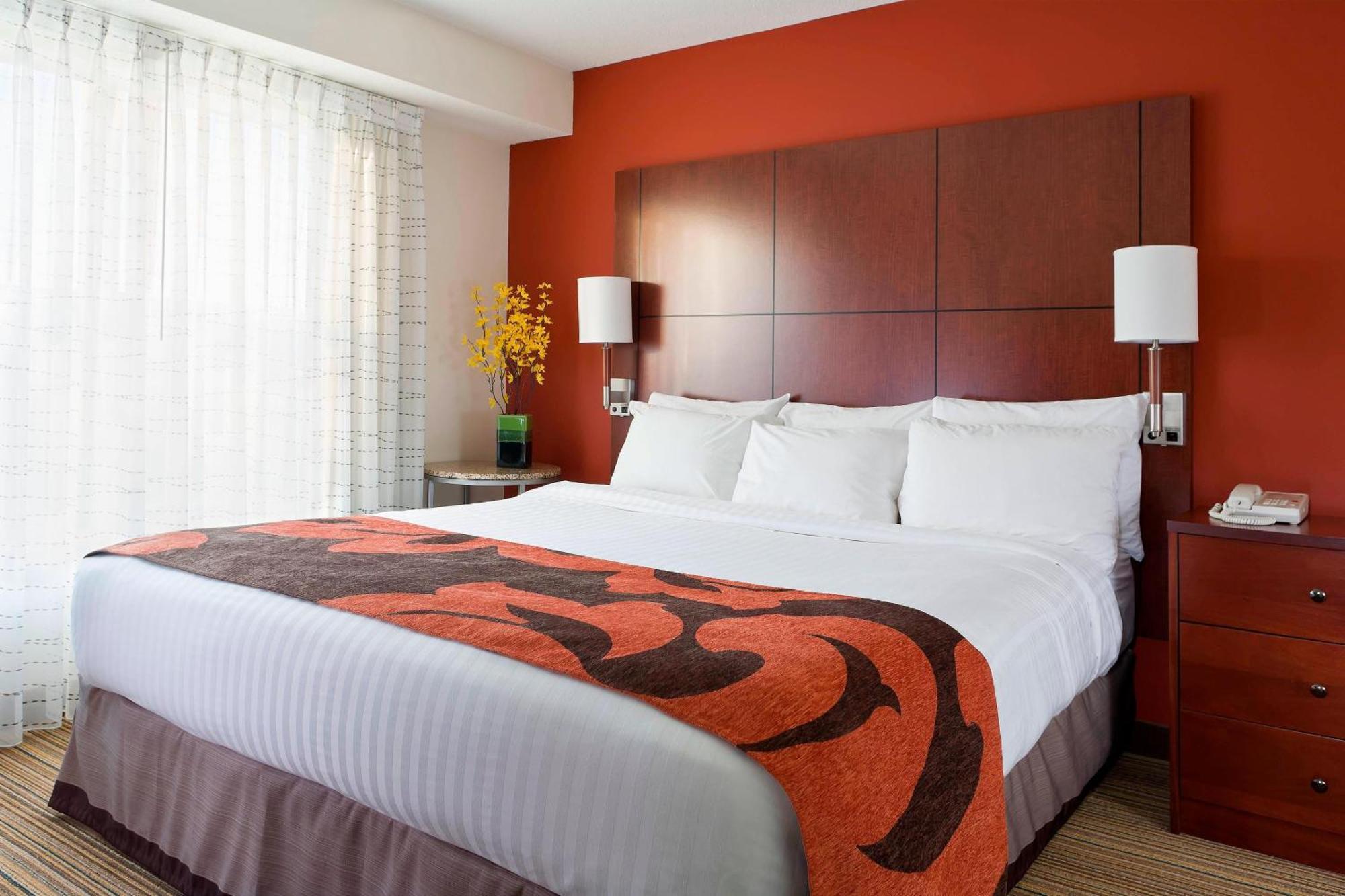 Residence Inn By Marriott Cedar Rapids Room photo